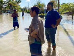 Bupati Manokwari Tinjau Lokasi Banjir di Kampung Mansaburi, Gereja Terendam dan Warga Terdampak